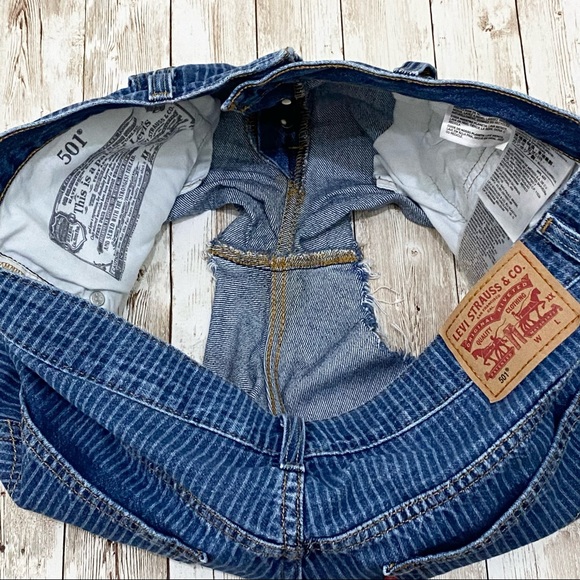 Levi’s 501 Vertical Stripes Cutoff Denim Shorts 31 - Picture 6 of 14